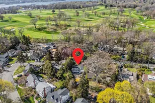 11 Edgewood Ave, Glen Head, NY 11545 - Photo 4