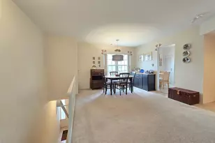 655 Middle Country Rd, Coram, NY 11727 - Photo 8