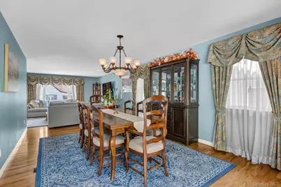2137 3rd Avenue, Merrick, NY 11566 - Photo 4