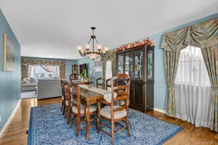 2137 3rd Ave, Merrick, NY 11566 - Photo 4