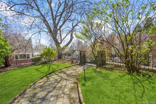 106 Carver Terrace, Yonkers, NY 10710 - Photo 32