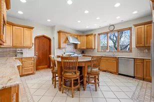 106 Carver Terrace, Yonkers, NY 10710 - Photo 8