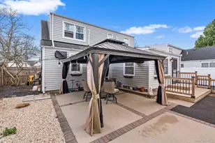 38 Bedell Pl, Amityville, NY 11701 - Photo 22