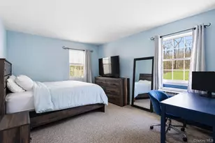 4 Howard St, Selden, NY 11784 - Photo 10