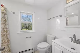 713 Harrison Ave, Riverhead, NY 11901 - Photo 10