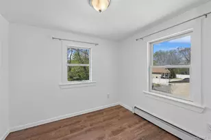 713 Harrison Ave, Riverhead, NY 11901 - Photo 8
