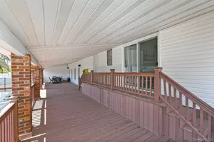 275 36th St, Lindenhurst, NY 11757 - Photo 20