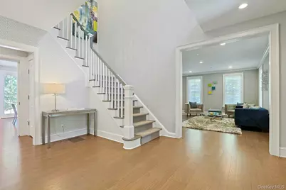 2 Emerald Woods, Tarrytown, NY 10591 - Photo 2