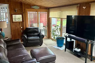 33 Hollins Ln, East Islip, NY 11730 - Photo 2
