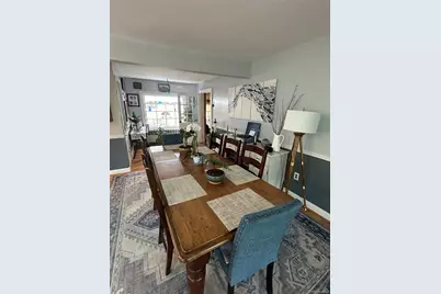 33 Hollins Lane, East Islip, NY 11730 - Photo 12