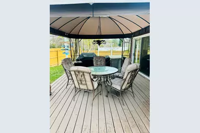 33 Hollins Lane, East Islip, NY 11730 - Photo 36