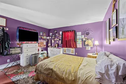 46 New York Avenue, Sound Beach, NY 11789 - Photo 18