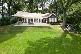 658 Shore Acres Dr, Mamaroneck, NY 10543 - Photo 4