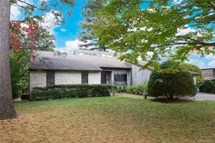 35 Old Pond Rd, Great Neck, NY 11023 - Photo 2