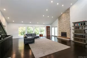 35 Old Pond Rd, Great Neck, NY 11023 - Photo 4