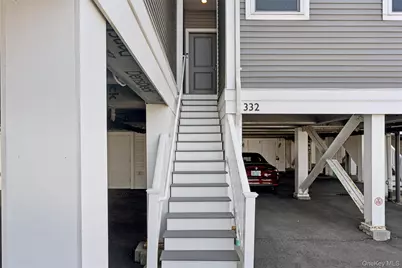 332 Marina Pointe Drive #332, East Rockaway, NY 11518 - Photo 2