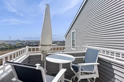 332 Marina Pointe Drive #332, East Rockaway, NY 11518 - Photo 24