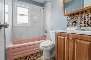 206 Hunnewell Ave, Elmont, NY 11003 - Photo 16