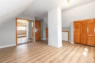 28 Apollo Ln, Hicksville, NY 11801 - Photo 22