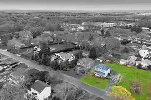 17 West Ln, East Moriches, NY 11940 - Photo 4