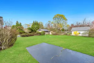 17 West Ln, East Moriches, NY 11940 - Photo 32