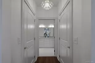 923 Roosevelt Way, Westbury, NY 11590 - Photo 16