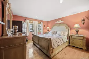 55 Pine St, Holbrook, NY 11741 - Photo 14