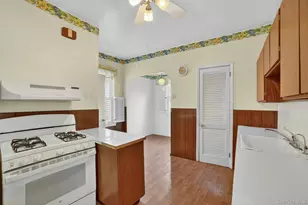 1218 Ellsworth Ave, Bronx, NY 10465 - Photo 18