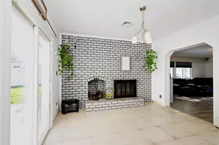 8 Croydon Ave, Ronkonkoma, NY 11779 - Photo 8