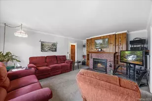 532 Shore Dr, New Windsor, NY 12553 - Photo 6