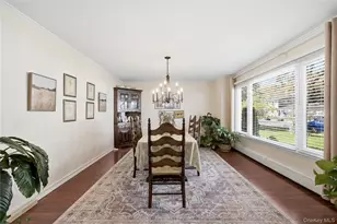 39 Fallen Leaf Rd, Holbrook, NY 11741 - Photo 4