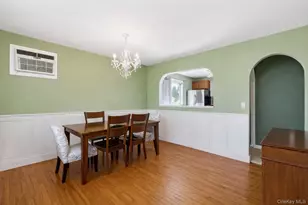 287 43rd St, Lindenhurst, NY 11757 - Photo 8
