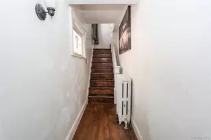89-47 212th St, Queens Village, NY 11427 - Photo 16