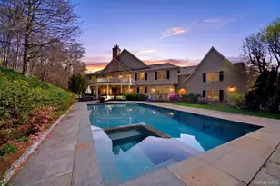 7 Ridgeview Cir, Armonk, NY 10504 - Photo 2