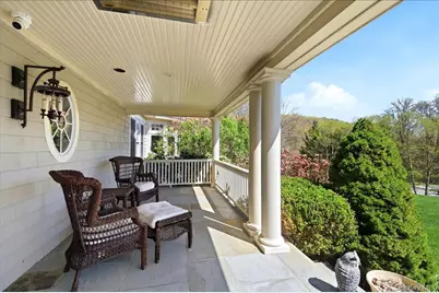 7 Ridgeview Circle, Armonk, NY 10504 - Photo 4
