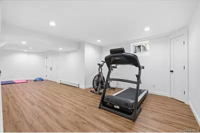 111 Charles Street #B, Massapequa, NY 11758 - Photo 30