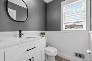 111 Charles St, Massapequa, NY 11758 - Photo 18