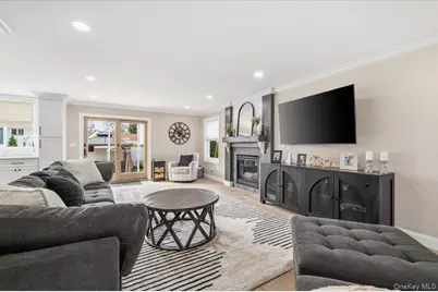 111 Charles Street #B, Massapequa, NY 11758 - Photo 24