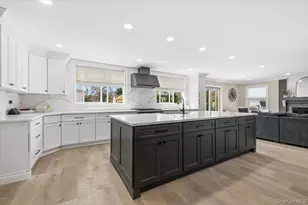 111 Charles St, Massapequa, NY 11758 - Photo 12