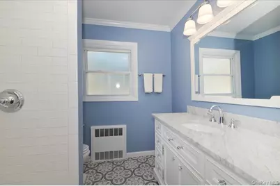 586 Seaford Avenue, Massapequa, NY 11758 - Photo 32