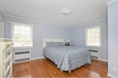 586 Seaford Avenue, Massapequa, NY 11758 - Photo 28