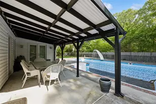 10 Rita Dr, Mount Sinai, NY 11766 - Photo 22