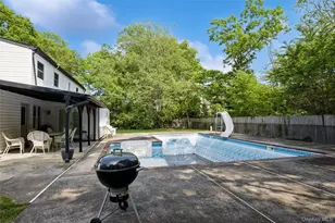 10 Rita Dr, Mount Sinai, NY 11766 - Photo 24