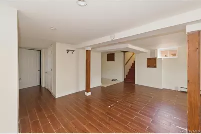 20 Cambridge Avenue, Melville, NY 11747 - Photo 24