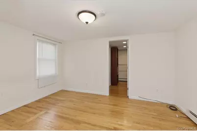20 Cambridge Avenue, Melville, NY 11747 - Photo 22