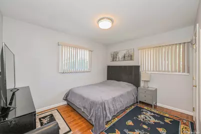 41 Eaton Road, Syosset, NY 11791 - Photo 16