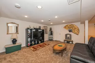 41 Eaton Rd, Syosset, NY 11791 - Photo 12