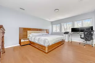 13 Gladwyne Ct, Spring Valley, NY 10977 - Photo 12