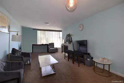 54-40 Little Neck Parkway #4A, Little Neck, NY 11362 - Photo 10