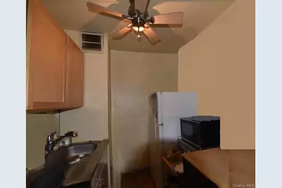 54-40 Little Neck Parkway #4A, Little Neck, NY 11362 - Photo 6